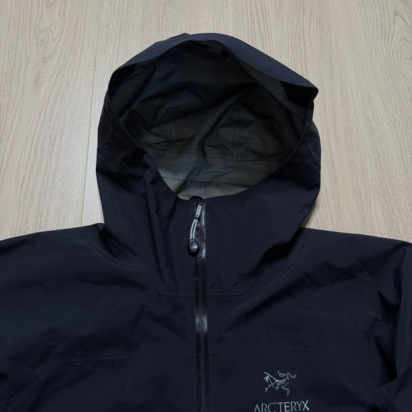 Arcteryx Zeta AR Full Zip Gore-Tex Waterproof Shell Jacket Mens Large Black 2018 - Picture 8 of 16